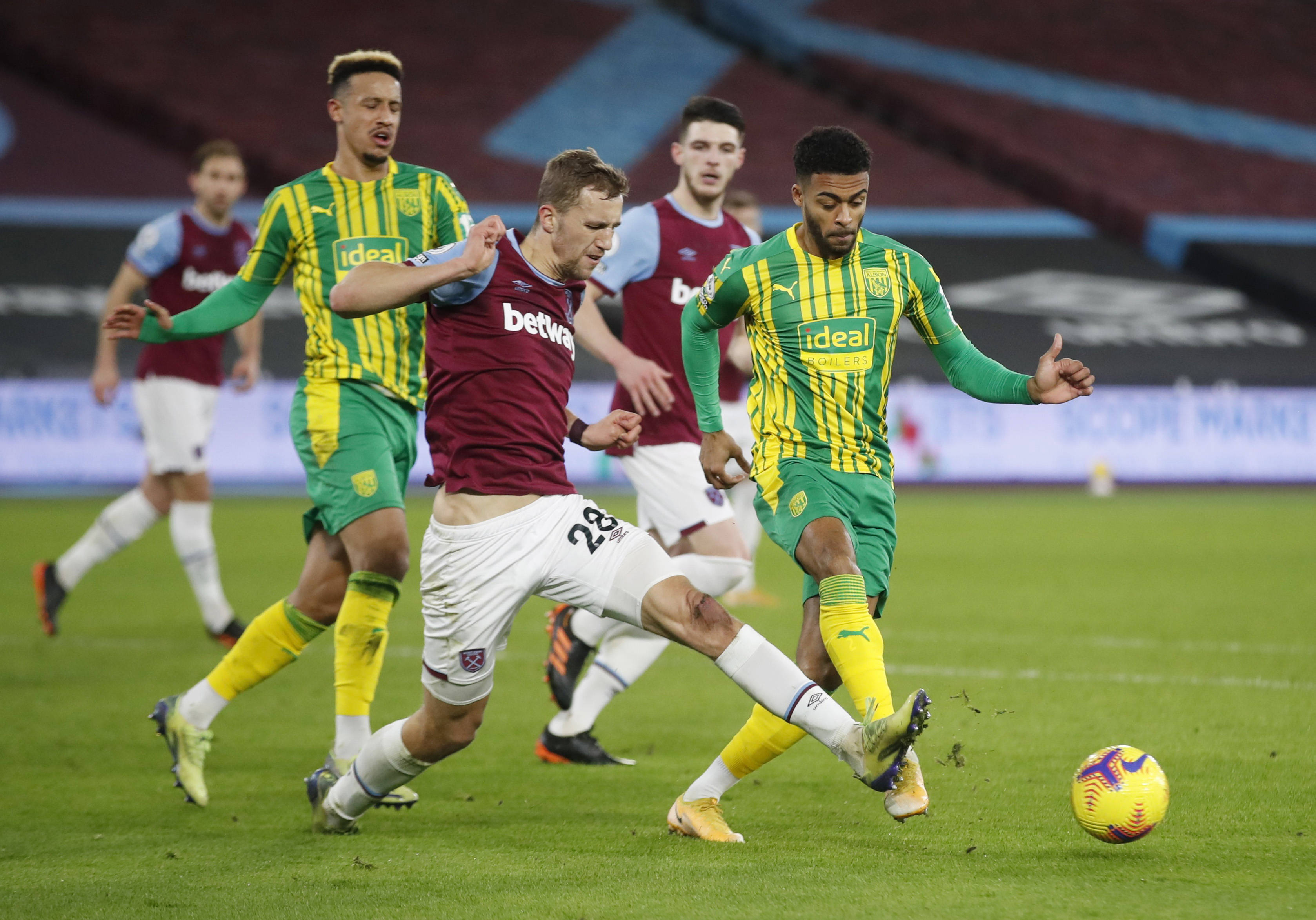 不仅展现了 不仅展现了