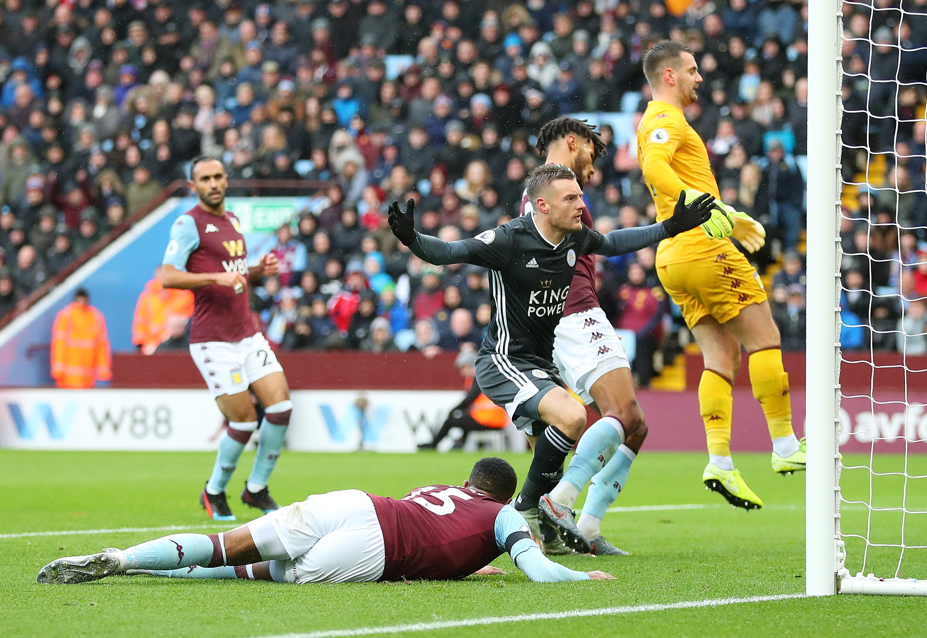 他以绝佳的 他以绝佳的